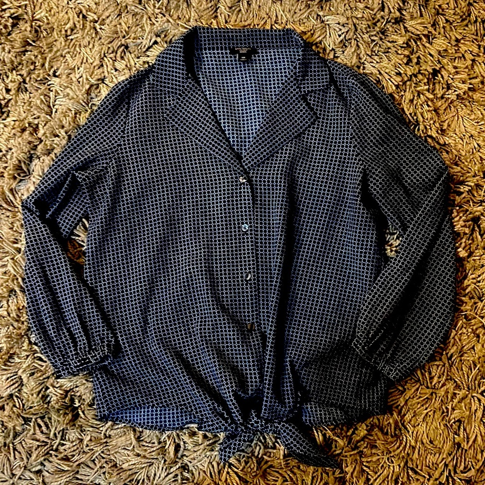 Ann Taylor Button Up